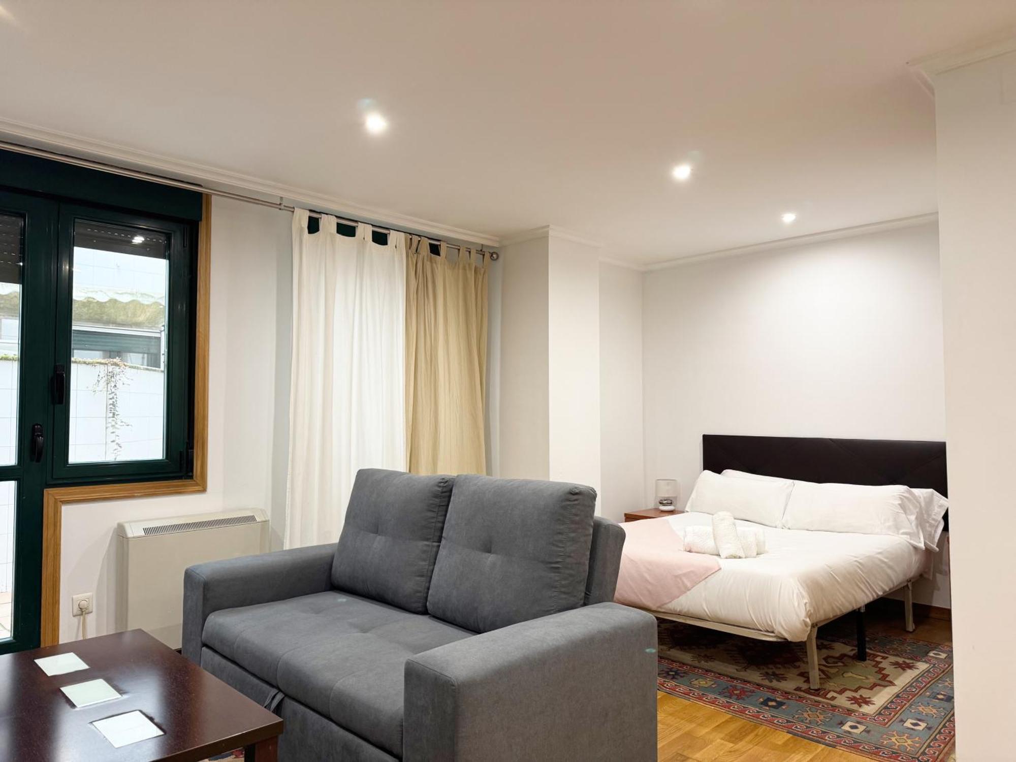 Estudio Dos En Calle Oporto * Vigo